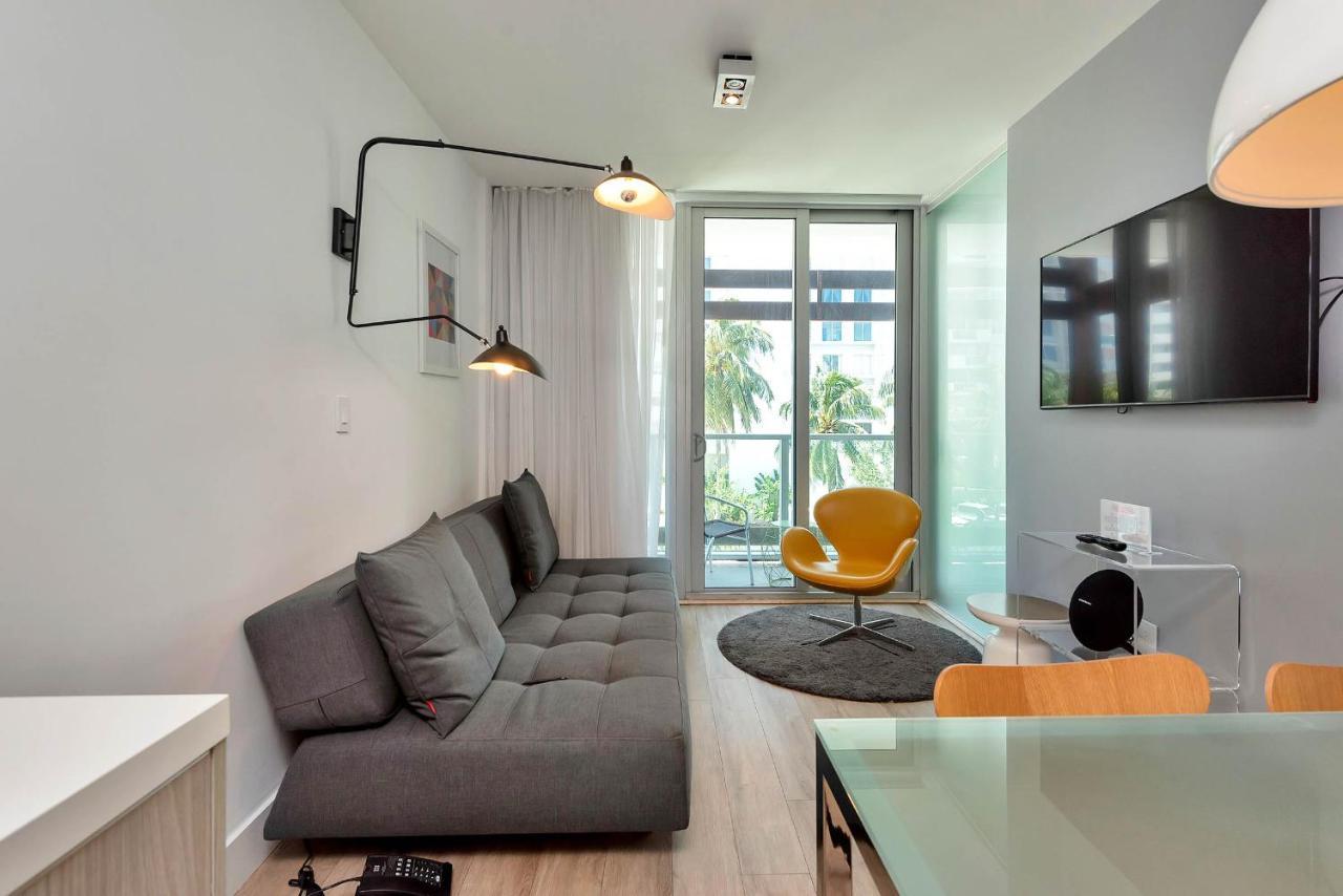 Boutique Hotel Suite 1215 West Avenue ไมอามีบีช ภายนอก รูปภาพ