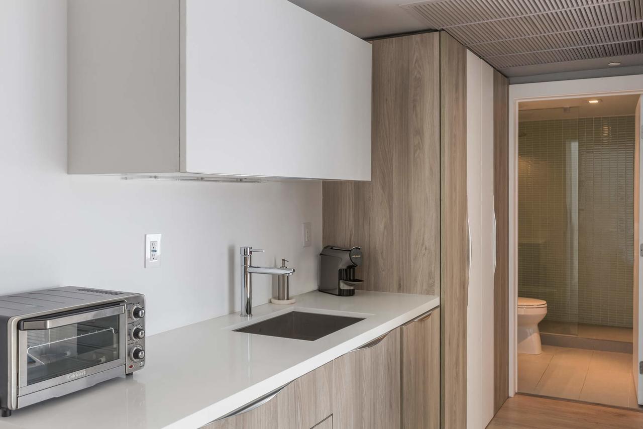 Boutique Hotel Suite 1215 West Avenue ไมอามีบีช ภายนอก รูปภาพ